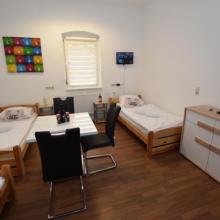 Monteurzimmer Kirchheim-Teck Kirchheim unter Teck Esterno foto