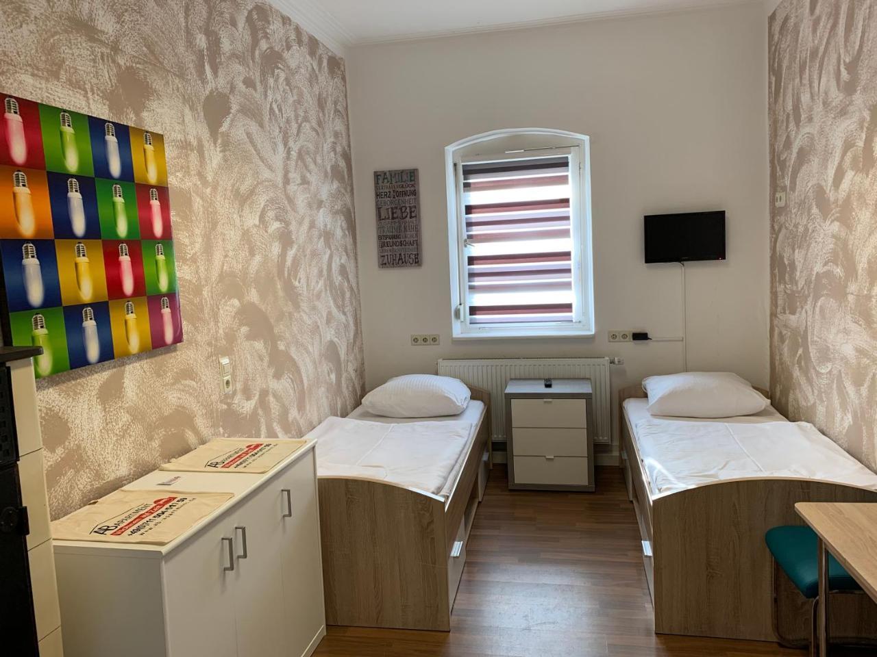 Monteurzimmer Kirchheim-Teck Kirchheim unter Teck Esterno foto